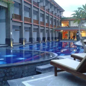 Grand Sinar Indah Отель